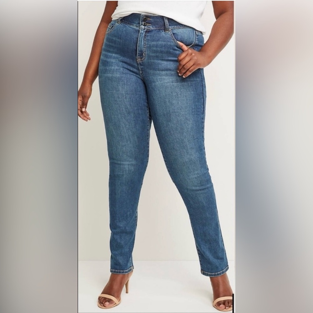 LANE BRYANT TIGHTER TUMMY HIGH-RISE STRAIGHT JEANS, SIZE 18, NWT.